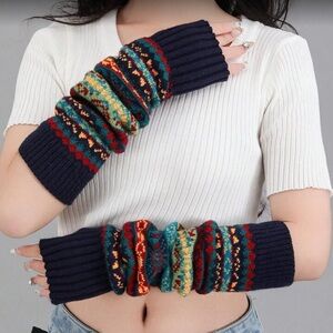 ✨NEW Fair Isle Colorful Knit Arm Warmers navy blue